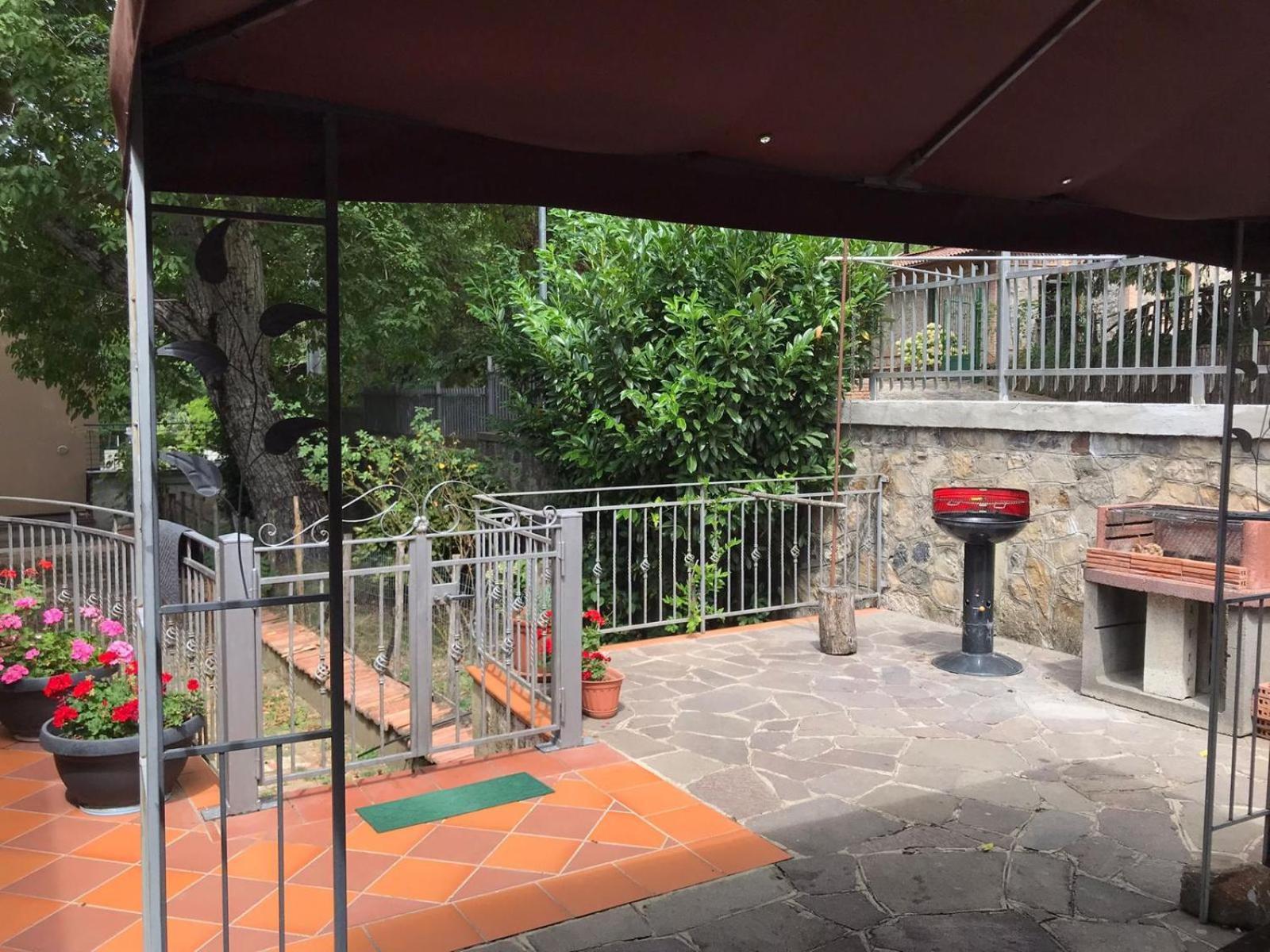 Villa Enrico Монтиккьо Экстерьер фото